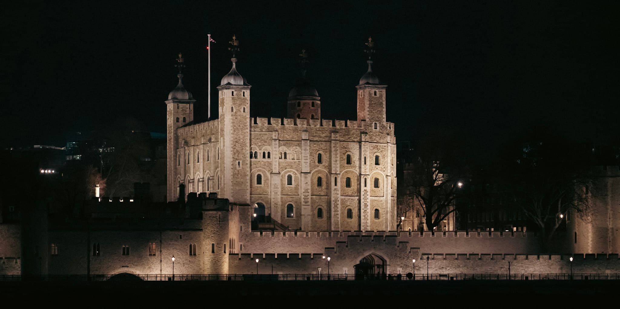 Tower of London (Night)